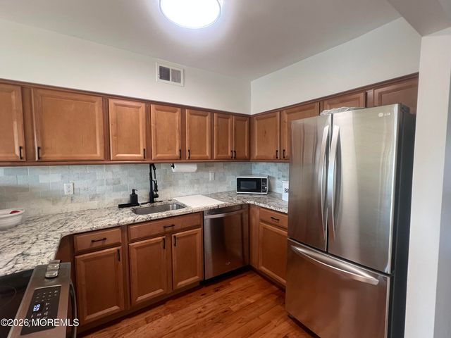 25 Meadow Avenue 72, Monmouth Beach, NJ 07750