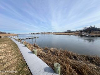25 Meadow Avenue 72, Monmouth Beach, NJ 07750
