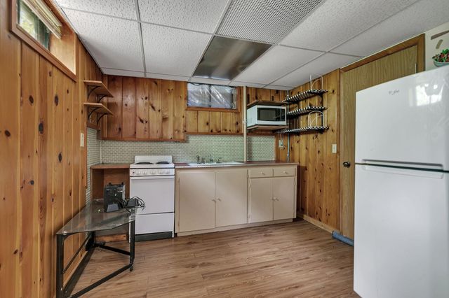 1017 7th Avenue S, Saint Cloud, MN 56301