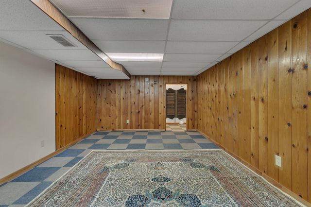 1017 7th Avenue S, Saint Cloud, MN 56301