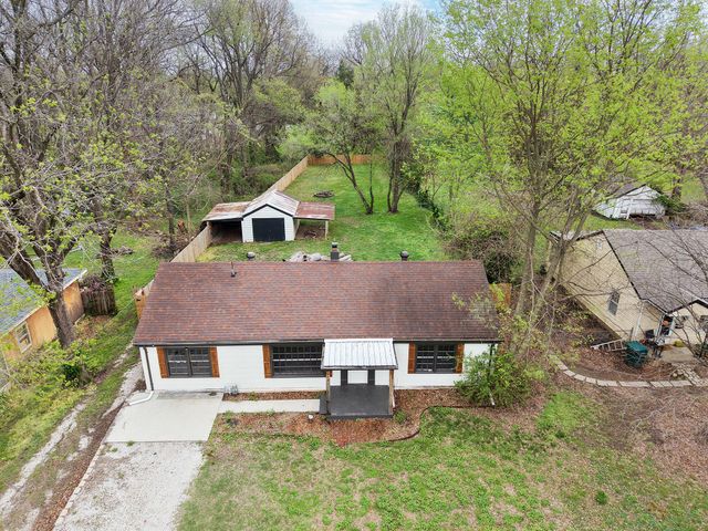 1452 South Avenue, Springfield, MO 65807
