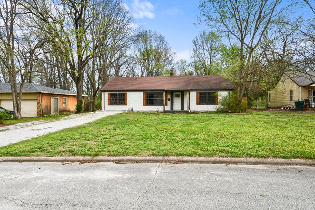 1452 South Avenue, Springfield, MO 65807