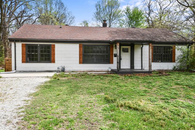 1452 South Avenue, Springfield, MO 65807