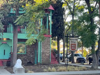 840 E Brown Avenue, Fresno, CA 93710