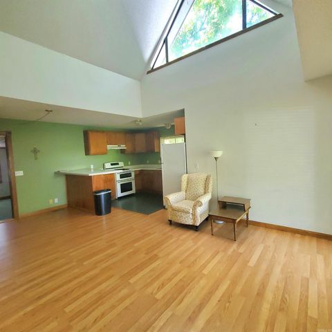 605A Alamo Drive, Mountain View, AR 72560