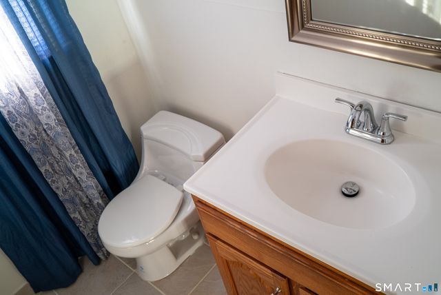 55 Meetinghouse Village 2, Meriden, CT 06450