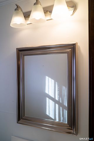 55 Meetinghouse Village 2, Meriden, CT 06450