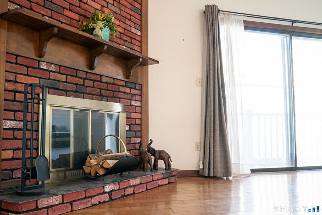 55 Meetinghouse Village 2, Meriden, CT 06450