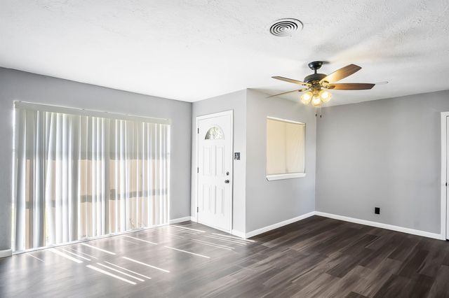 1011 Marleen Street, Houston, TX 77034