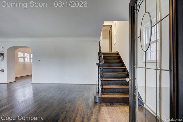 17205 SANTA BARBARA Drive, Detroit, MI 48221