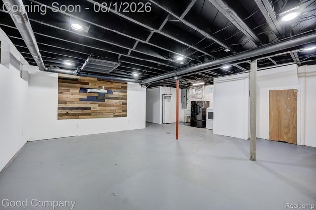 17205 SANTA BARBARA Drive, Detroit, MI 48221