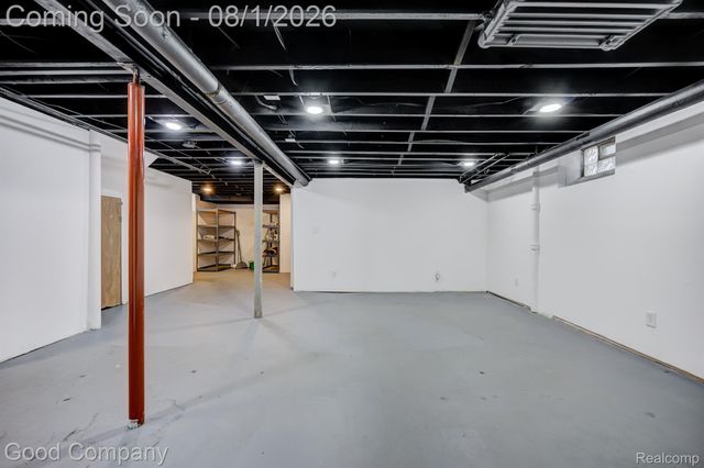 17205 SANTA BARBARA Drive, Detroit, MI 48221