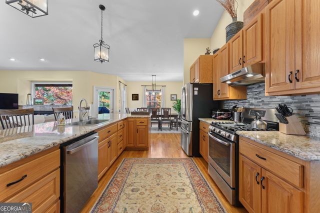 79 Alex Mountain, Sky Valley, GA 30537