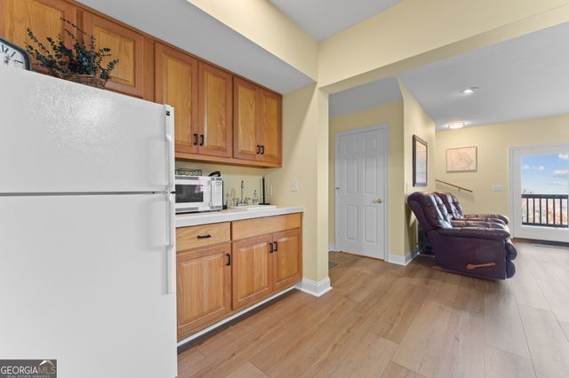 79 Alex Mountain, Sky Valley, GA 30537