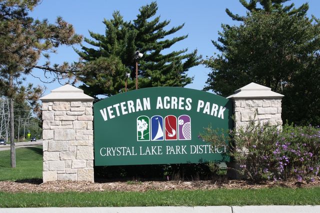366 Poplar Street, Crystal Lake, IL 60014