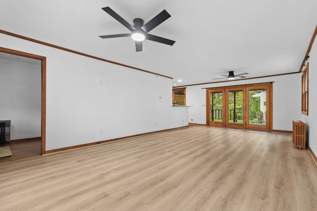 366 Poplar Street, Crystal Lake, IL 60014