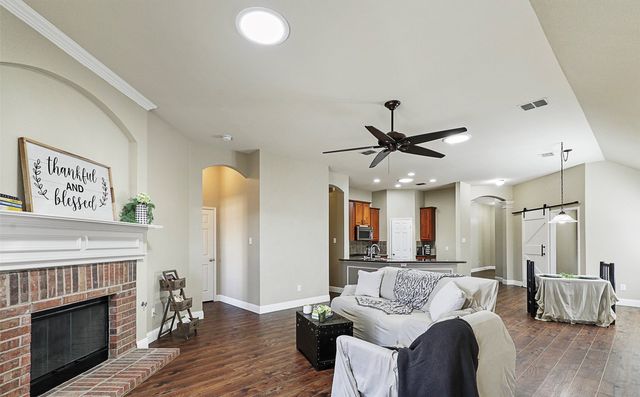 3805 Denridge Lane, Fort Worth, TX 76262