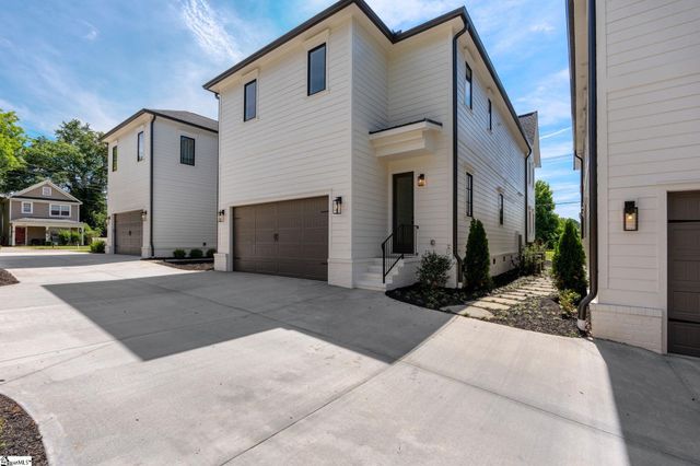 33 N Textile Avenue, Greenville, SC 29611