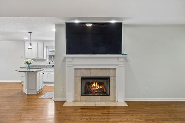 664 Community Ct, Gallatin, TN 37066