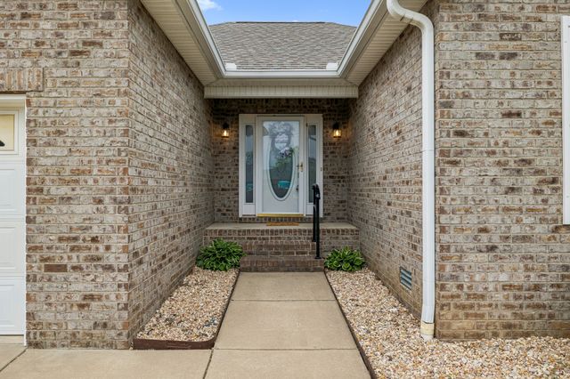 664 Community Ct, Gallatin, TN 37066