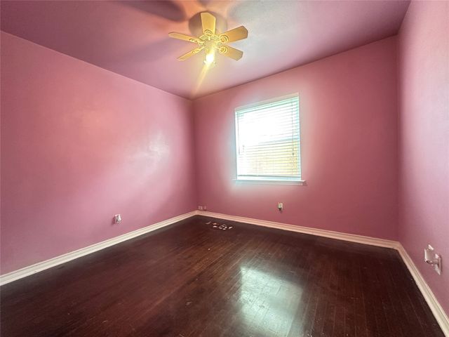 1122 Bowie Street, Garland, TX 75040