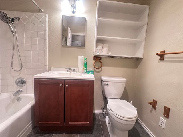 1122 Bowie Street, Garland, TX 75040