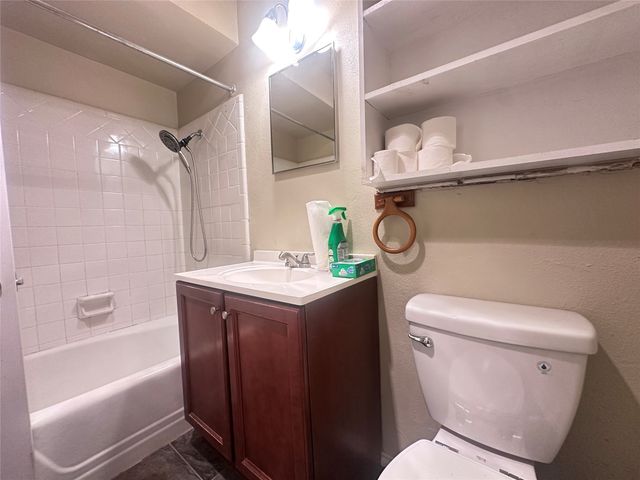 1122 Bowie Street, Garland, TX 75040