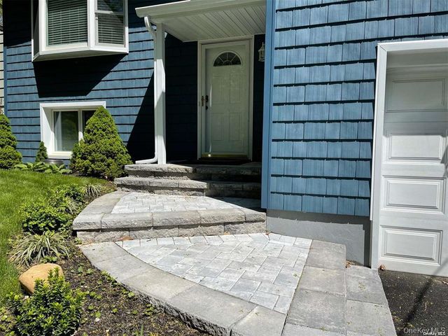 84 Ocean Avenue, Northport, NY 11768