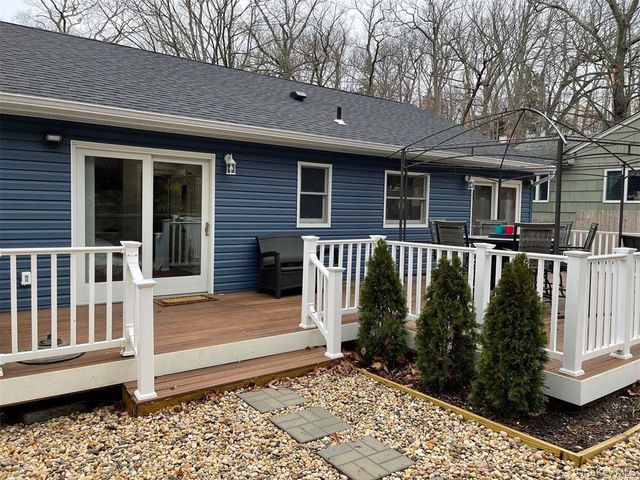 84 Ocean Avenue, Northport, NY 11768