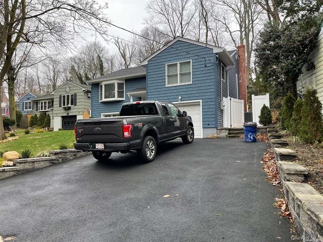 84 Ocean Avenue, Northport, NY 11768