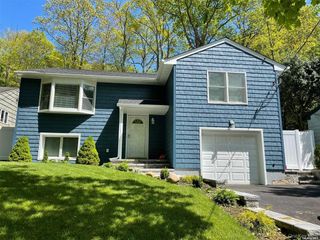 84 Ocean Avenue, Northport, NY 11768