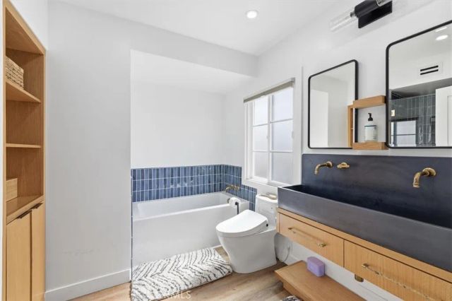 11936 Gorham, Los Angeles, CA 90049