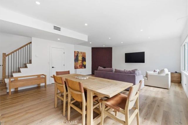 11936 Gorham, Los Angeles, CA 90049