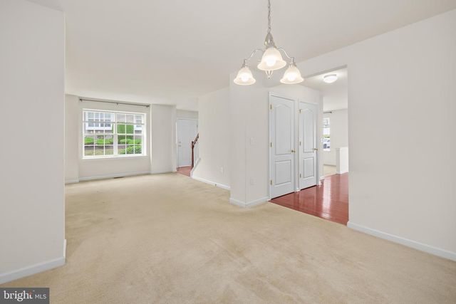4165 BUNKER HILL DR N N, Coopersburg, PA 18036