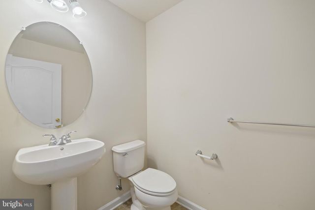 4165 BUNKER HILL DR N N, Coopersburg, PA 18036