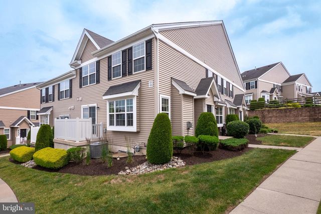 4165 BUNKER HILL DR N N, Coopersburg, PA 18036