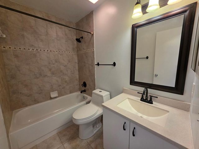 3767 NW 91st Lane, Sunrise, FL 33351