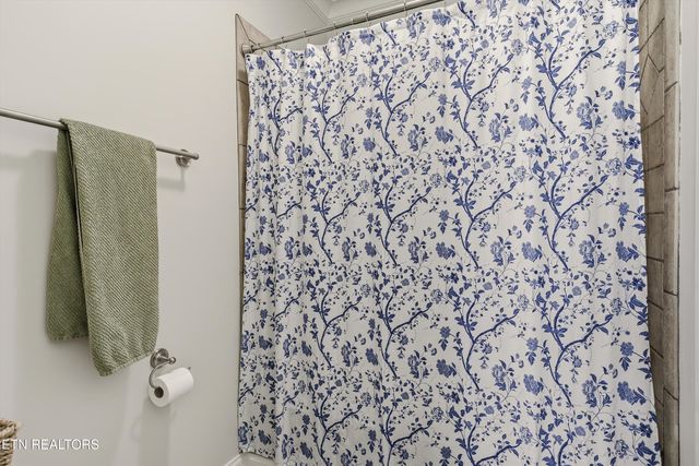 3546 Newport Park Way, Louisville, TN 37777