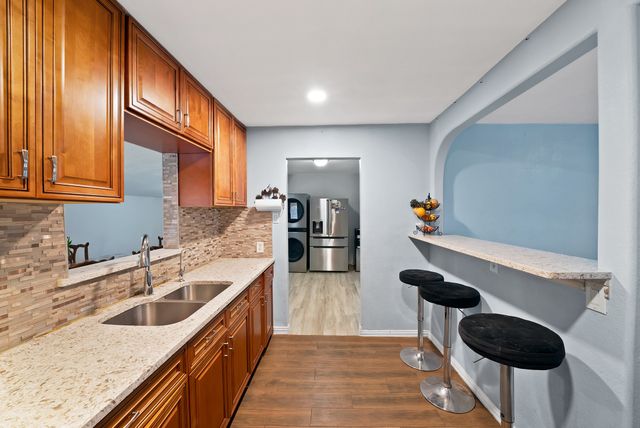 1801 Rayburn Avenue, Mesquite, TX 75149