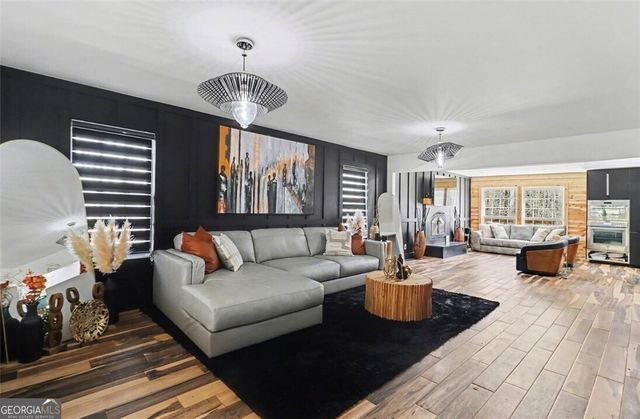 351 Longview Road, Fayetteville, GA 30214