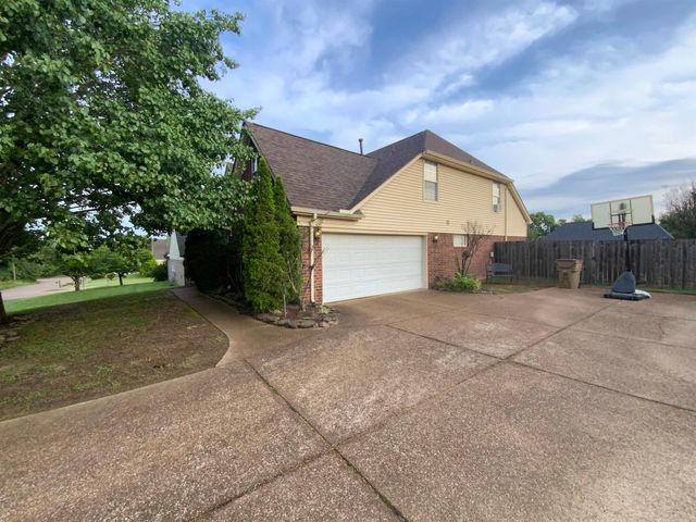 10098 SUTTON RIDGE LN, Unincorporated, TN 38016