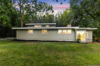 1814 Sunnyside Circle, Fayetteville, NC 28305