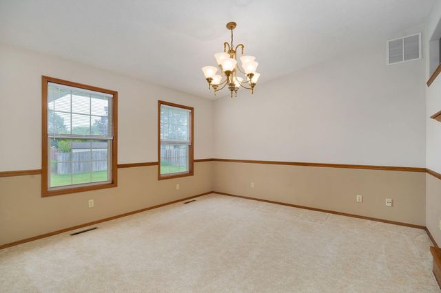 3969 W Greenwood Street, Springfield, MO 65807