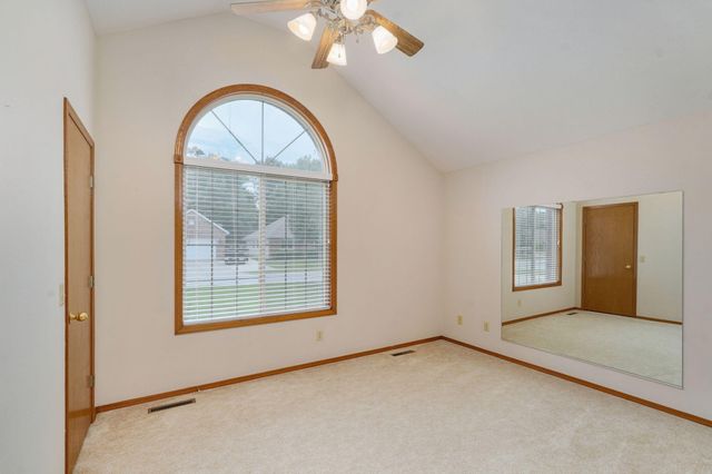 3969 W Greenwood Street, Springfield, MO 65807