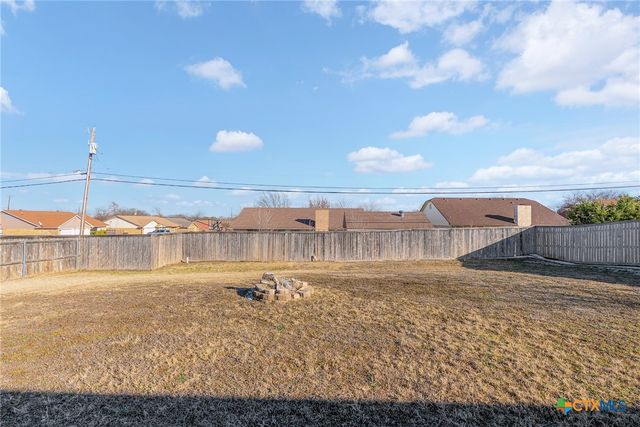 2900 Southhill Drive, Killeen, TX 76549