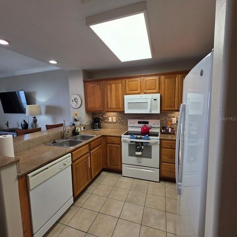 13415 BLUE HERON BEACH DRIVE 609, Orlando, FL 32821