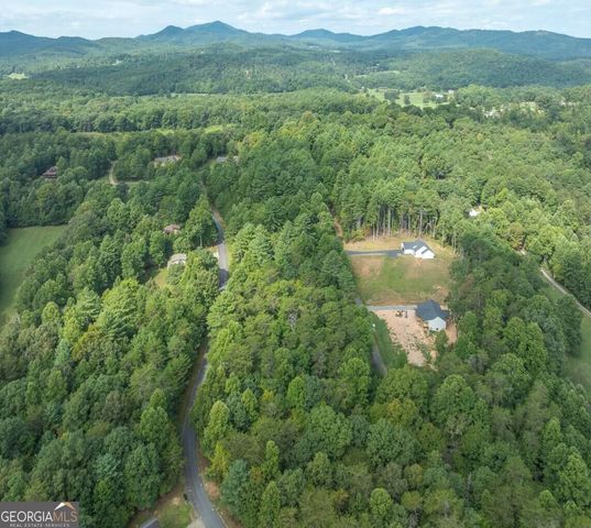 24 Brookhaven Drive, Young Harris, GA 30582