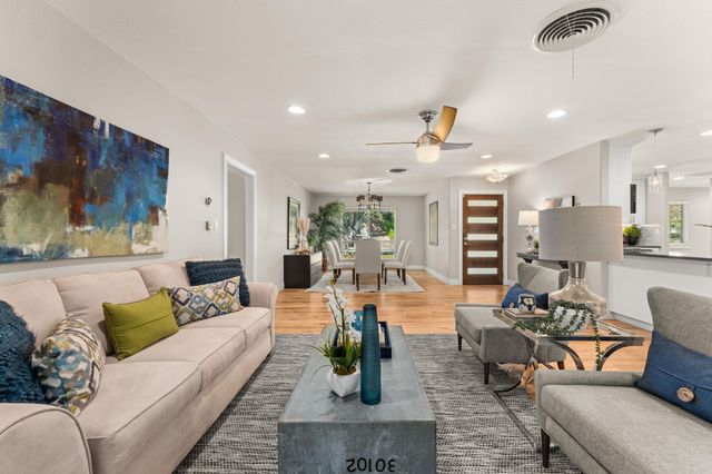 2301 EAST SIDE DR, Austin, TX 78704