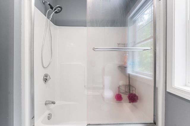 95 Prospect Ter, Brockton, MA 02301
