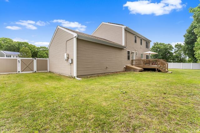 95 Prospect Ter, Brockton, MA 02301